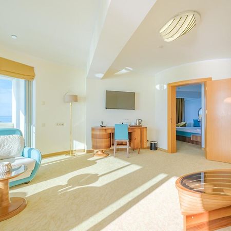 Castello Mare All Inclusive Resort Μπατούμι Εξωτερικό φωτογραφία