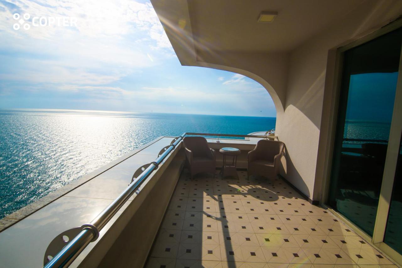 Castello Mare All Inclusive Resort Μπατούμι Εξωτερικό φωτογραφία