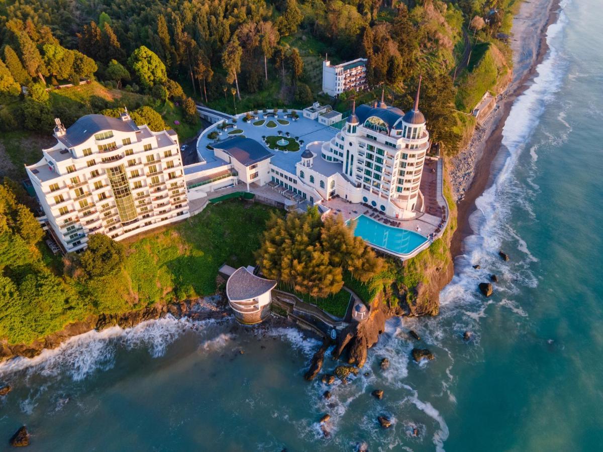Castello Mare All Inclusive Resort Μπατούμι Εξωτερικό φωτογραφία