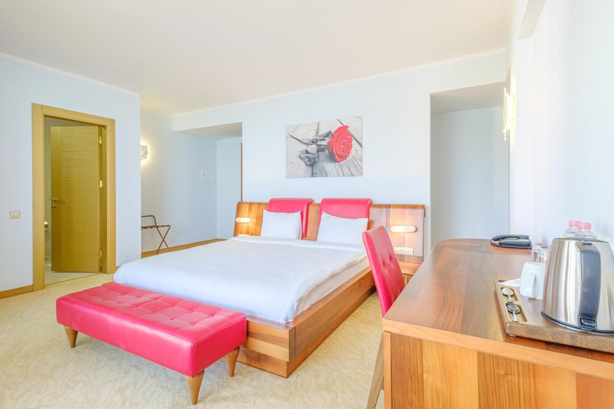Castello Mare All Inclusive Resort Μπατούμι Εξωτερικό φωτογραφία